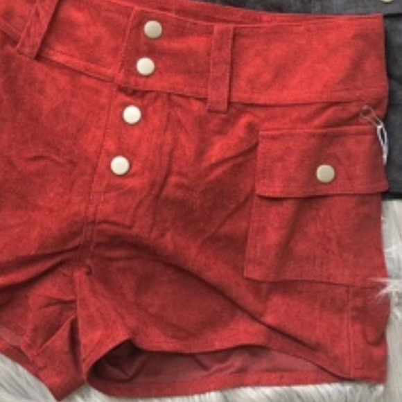 Cotton Candy Red Suede w Gold Button Shorts Medium - Picture 5 of 5